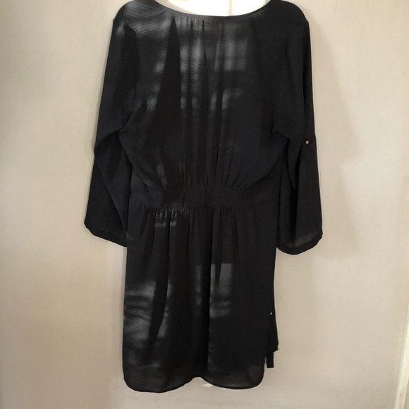 SALE😍 STUNNING DANIELRAINN DRESS - Picture 14 of 16